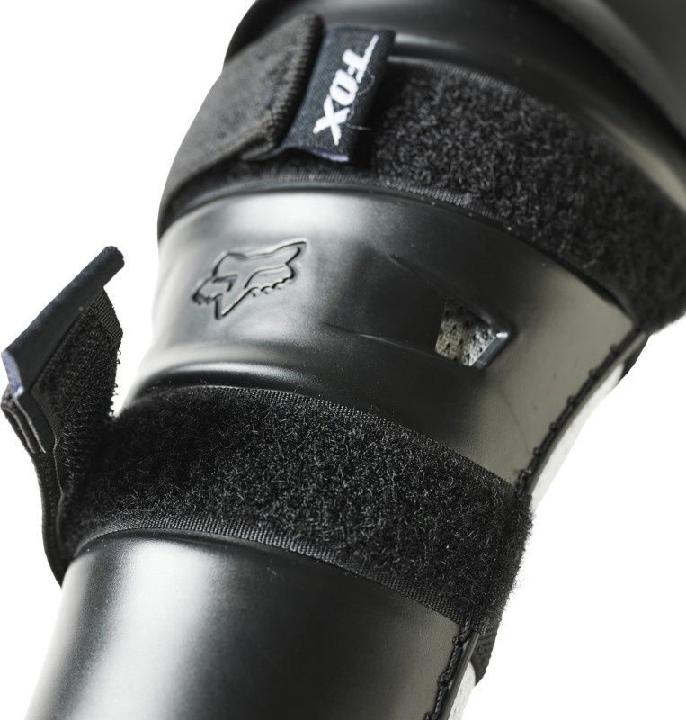 Fox Peewee Titan Knee/Shin Guard