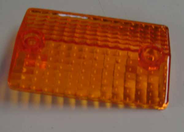 Amber indicator lens. 8.3cm long, 5.2cm wide. Fits 60-89910 and 60-89940 indicators. 60-89930