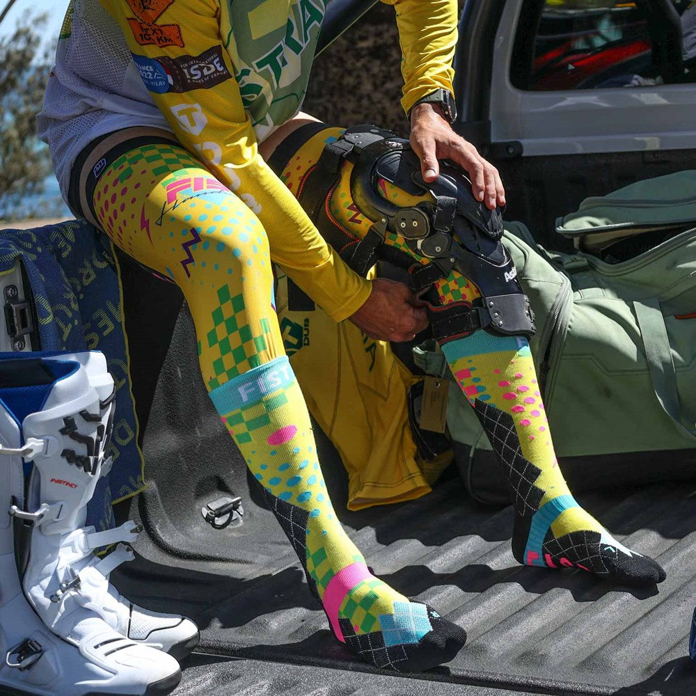 AEROBIX FLUORO YELLOW MOTO SOCKS