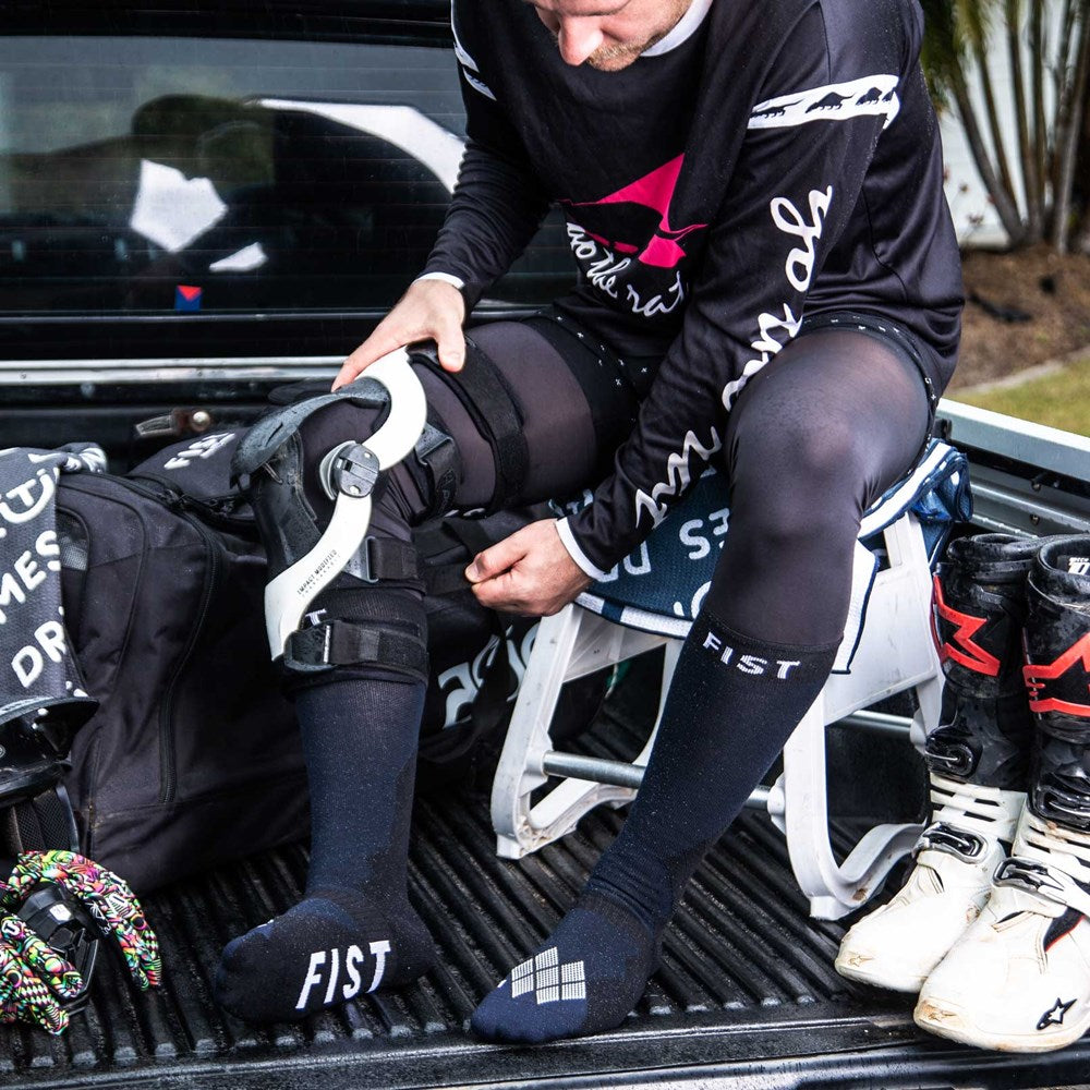BLACK BRACE SOCK