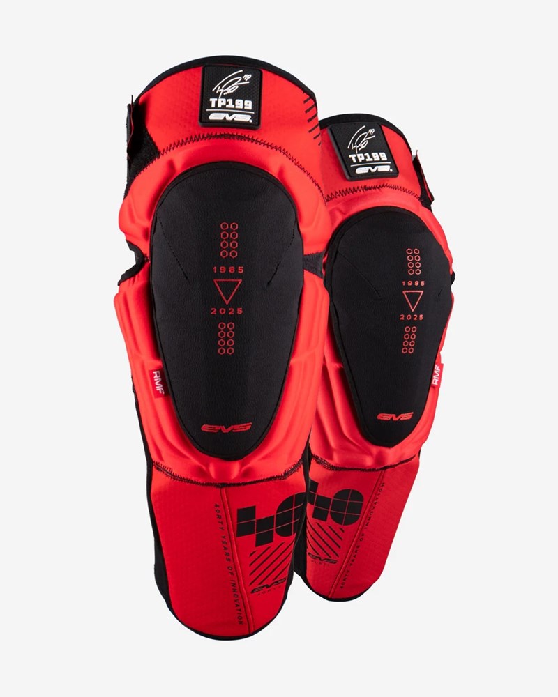 TP199 KNEE / SHIN GUARD | 40TH ANNIVERSARY