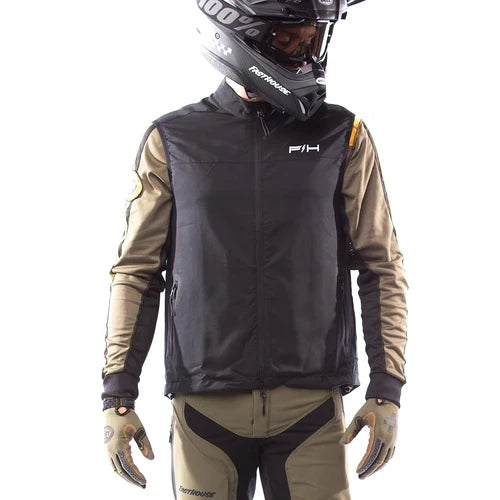 Tracker Packable Vest