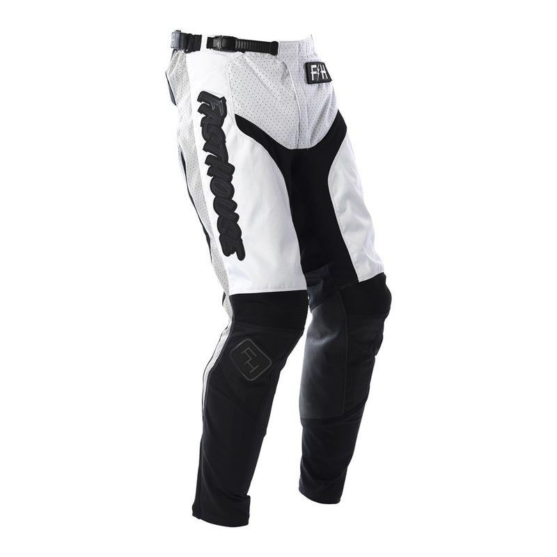 Grindhouse Pant White/Black