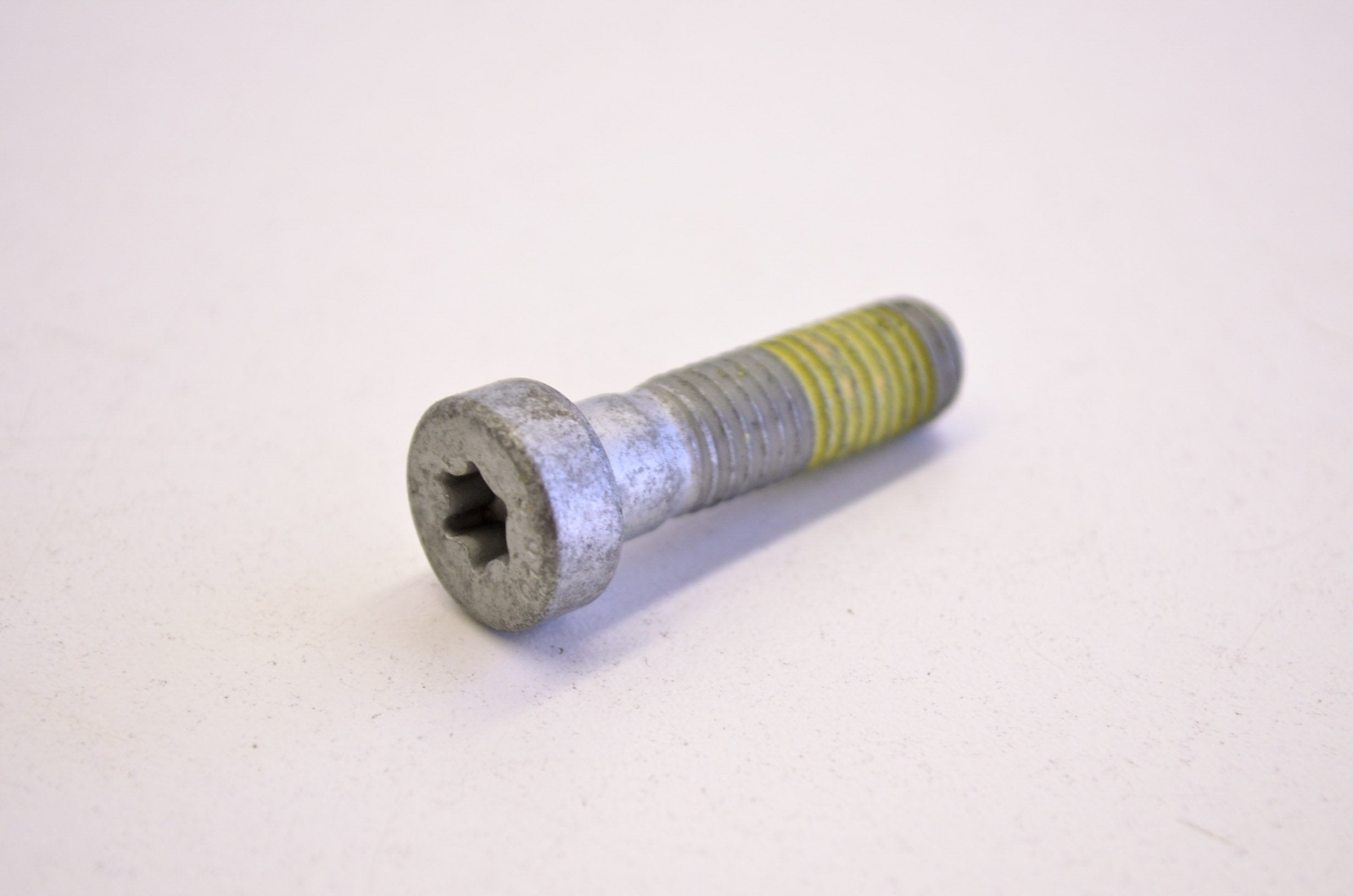 AH-COLLAR SCREW M10X35 ISA45  (0032100356S)